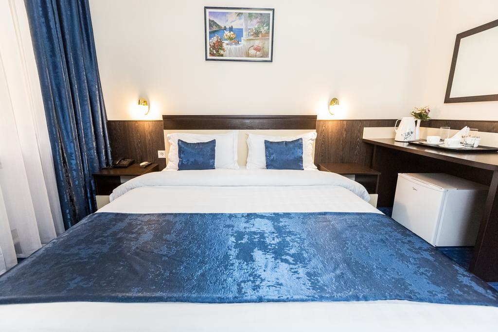 Salem Hotel On Abaya Алмати Екстер'єр фото